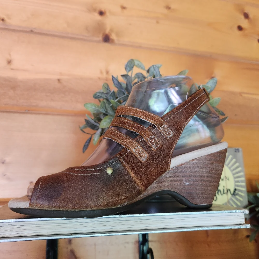 Caterpillar CAT Brown Leather Slingback Mary Jane Wedge Heel‎ Sandals Peep Toe 6